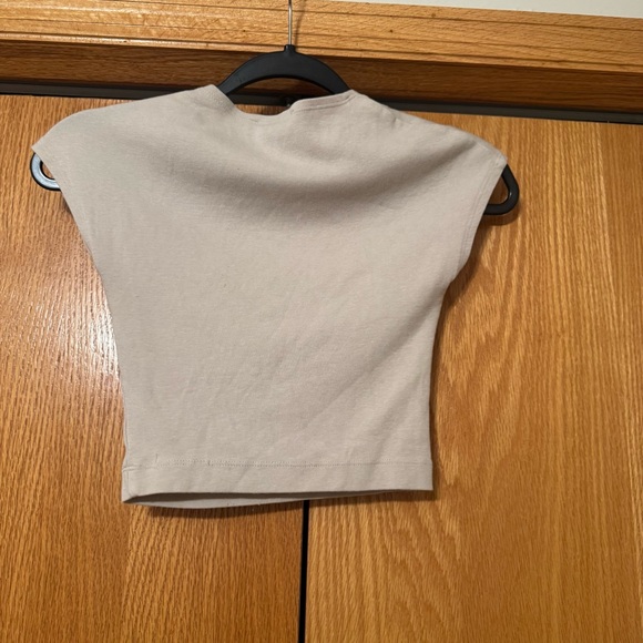 ZARA Beige crop Top - Picture 4 of 5